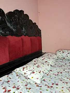 ariya-03 online show from 11/19/25, 07:36