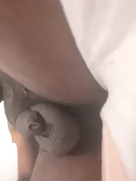 Euboy online show from 09/26/25, 04:55