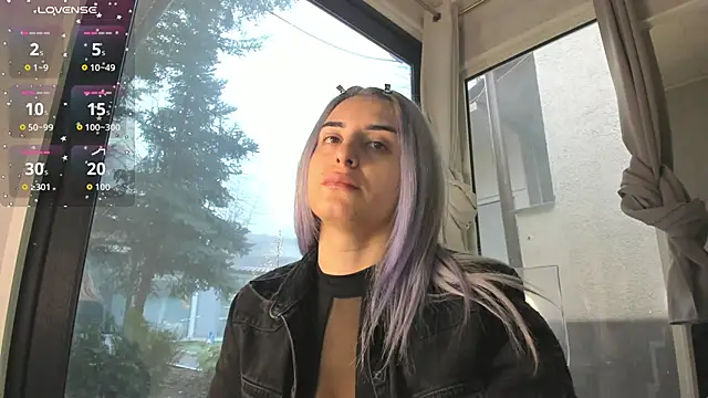 Ella Vee online show from 02/13/26, 06:42