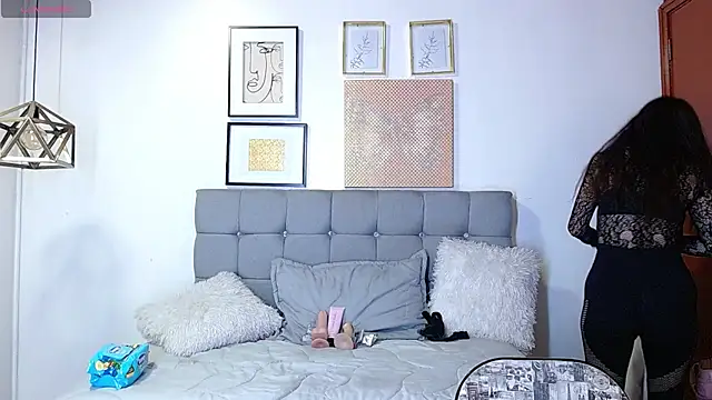  naomi s online show from 05/10/26, 01:16