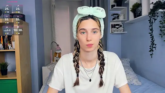 AntonettaTarring online show from 09/27/25, 07:35