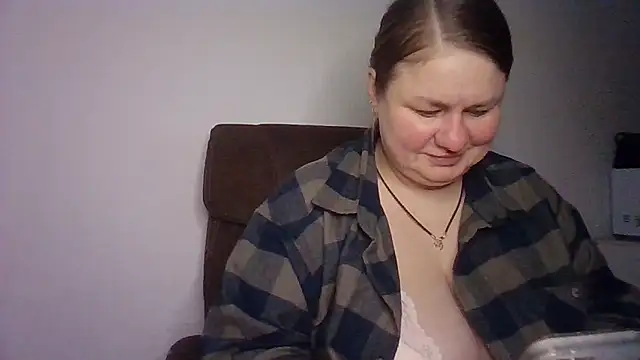 MartaXLove online show from 10/24/25, 05:09