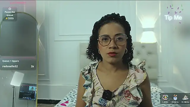 charlotte dante212 online show from 10/23/25, 03:39