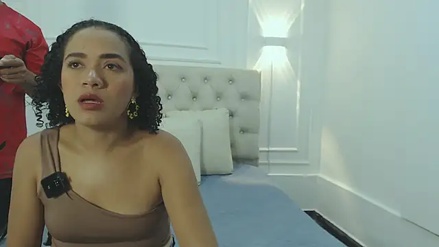 charlotte dante212 online show from 10/28/25, 04:38