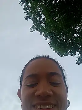 charlotte dante212 online show from 11/05/25, 08:31