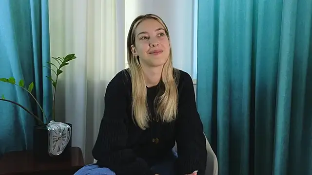 AngelicRice online show from 09/18/25, 11:12