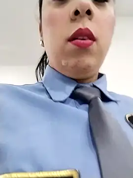 CRISTAL  11 online show from 11/30/25, 01:04