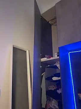 YumiLux online show from 03/27/26, 03:34