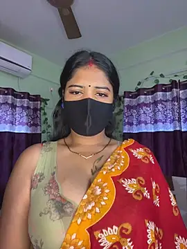 Snapshot of V-Hot-Sweti chatting on 09/24/25, 01:09 V-Hot-Sweti online show from 09/24/25, 01:09