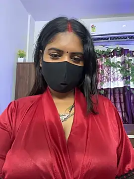 Snapshot of V-Hot-Sweti chatting on 10/15/25, 03:06 V-Hot-Sweti online show from 10/15/25, 03:06