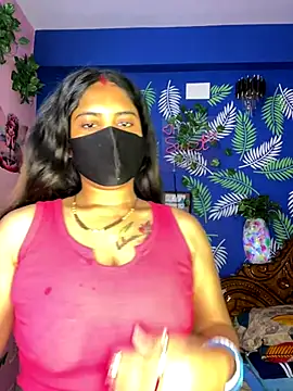 Snapshot of V-Hot-Sweti chatting on 12/16/25, 05:40 V-Hot-Sweti online show from 12/16/25, 05:40