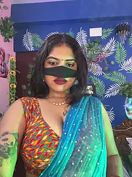 Snapshot of V-Hot-Sweti chatting on 12/22/25, 04:26 V-Hot-Sweti online show from 12/22/25, 04:26