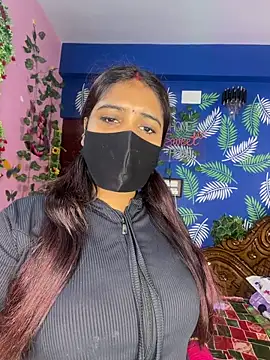 Snapshot of V-Hot-Sweti chatting on 02/04/26, 07:03 V-Hot-Sweti online show from 02/04/26, 07:03