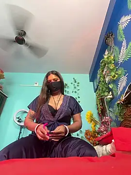 Snapshot of V-Hot-Sweti chatting on 02/17/26, 09:17 V-Hot-Sweti online show from 02/17/26, 09:17