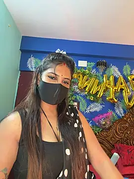 Snapshot of V-Hot-Sweti chatting on 02/23/26, 04:59 V-Hot-Sweti online show from 02/23/26, 04:59