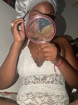 zaracollins01 online show from 11/08/25, 06:51