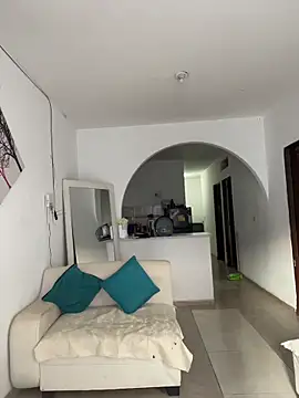 zaracollins01 online show from 04/20/26, 11:57