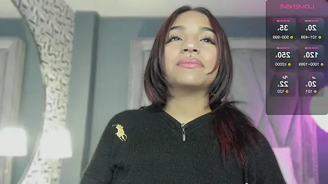 Manelyk evanss  online show from 12/20/25, 11:17