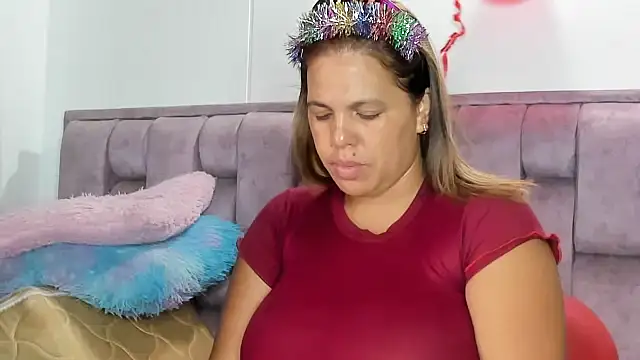 Alexa-Hunter online show from 09/20/25, 02:40