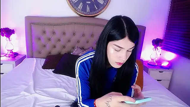 AuroraRicci online show from 10/02/25, 01:07