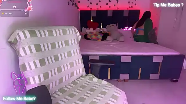 Blackwidow 08 online show from 10/19/25, 06:41