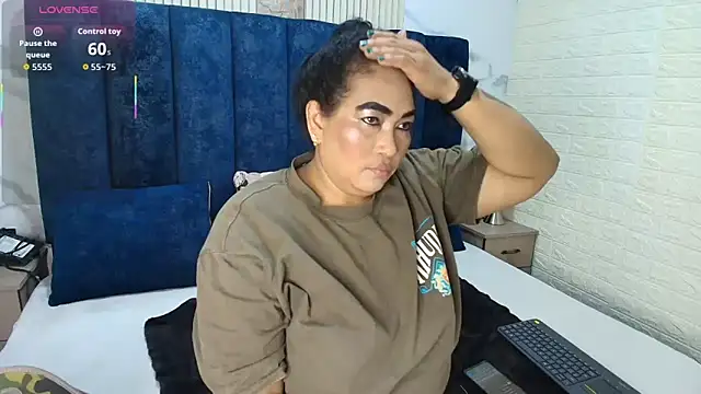 yunkeyc online show from 09/27/25, 02:05