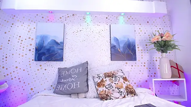 Emily Vaughan online show from 01/18/26, 03:10