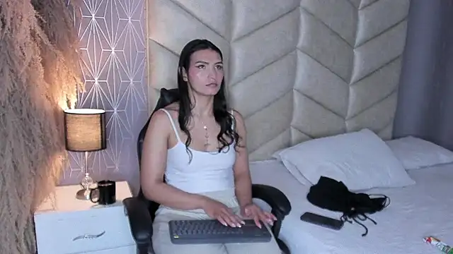 samiradoll online show from 11/05/25, 03:28