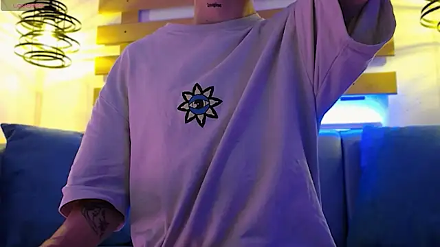 ArianaSantana online show from 10/15/25, 12:49