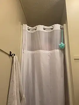 NeedyGlister online show from 12/16/25, 07:52