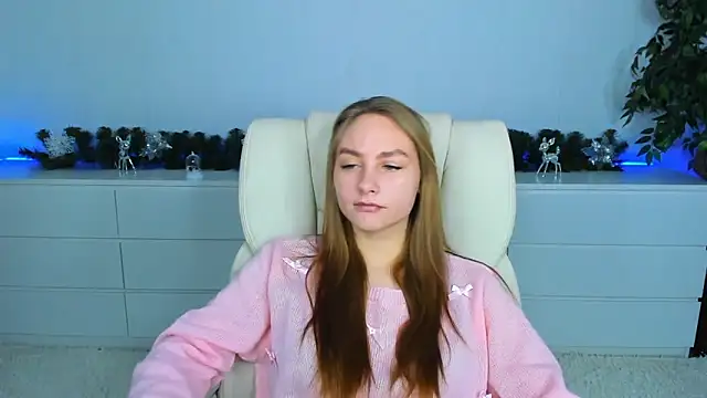 MilaAddams online show from 12/18/25, 06:41