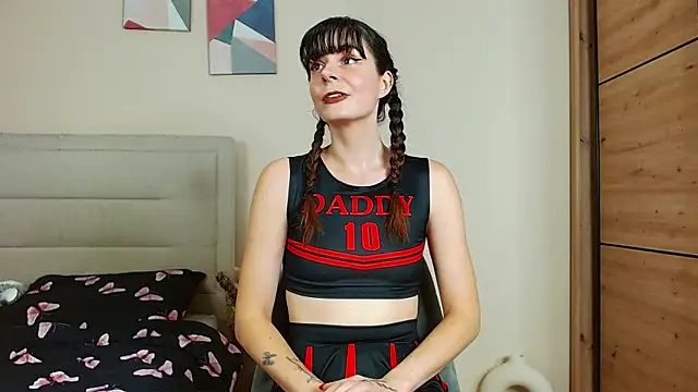 YrsaDupont online show from 09/09/25, 05:29