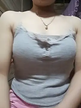 LucyyLy online show from 05/25/26, 12:22