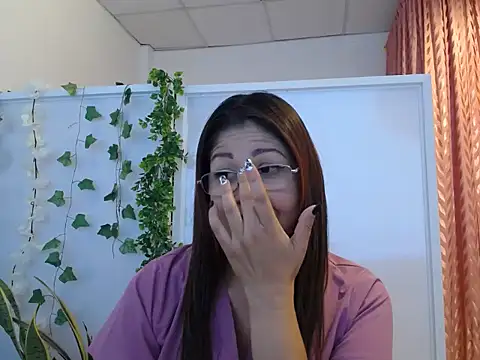 Snapshot of Manuela_lara_ chatting on 09/08/25, 03:55 Manuela lara online show from 09/08/25, 03:55