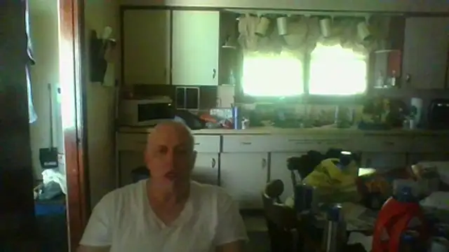 Snapshot of mapsterdaman chatting on 07/04/26, 12:44 mapsterdaman online show from 07/04/26, 12:44