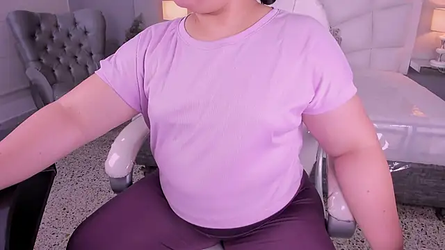 Miss Francheska online show from 02/21/26, 12:06