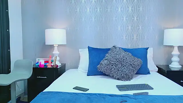 ZoeWilliis online show from 03/13/26, 12:34