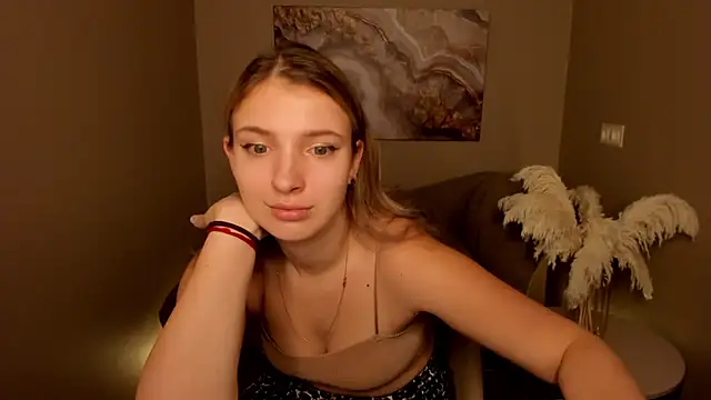 MilinaMorris online show from 09/25/25, 01:20