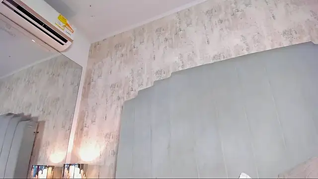 Snapshot of shanty_cole chatting on 06/27/26, 12:22 shanty cole online show from 06/27/26, 12:22
