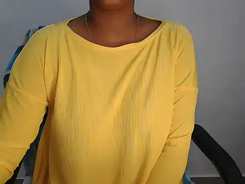 Snapshot of Hott_Noor chatting on 11/03/25, 11:55 Hott Noor online show from 11/03/25, 11:55