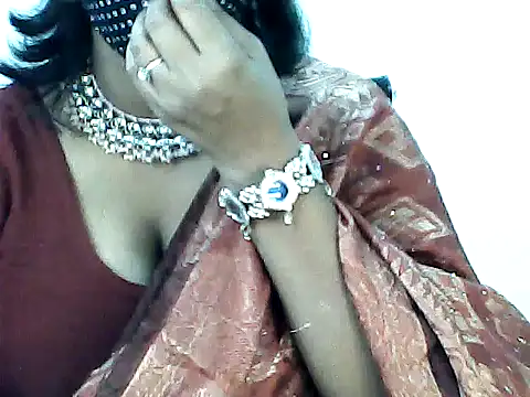 Snapshot of Hott_Noor chatting on 11/12/25, 08:52 Hott Noor online show from 11/12/25, 08:52