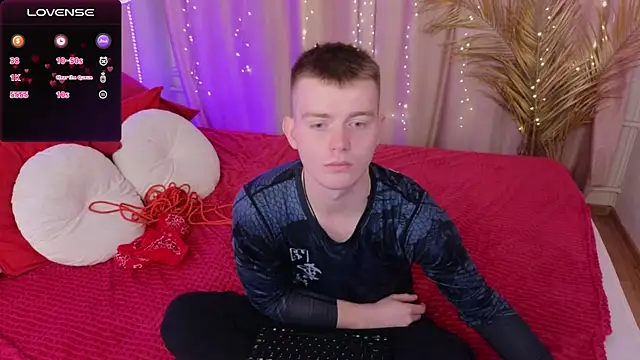 Snapshot of happy_de1mos chatting on 09/18/25, 07:49 happy de1mos online show from 09/18/25, 07:49