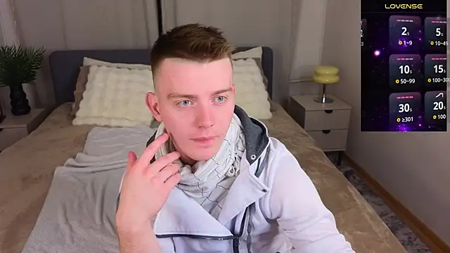 Snapshot of happy_de1mos chatting on 09/30/25, 07:30 happy de1mos online show from 09/30/25, 07:30