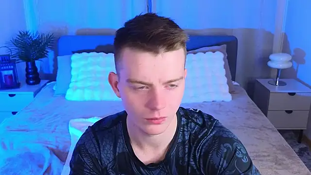 Snapshot of happy_de1mos chatting on 10/09/25, 09:13 happy de1mos online show from 10/09/25, 09:13