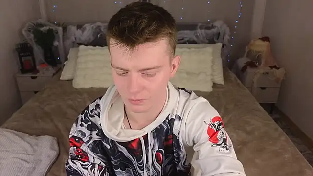 Snapshot of happy_de1mos chatting on 10/29/25, 09:38 happy de1mos online show from 10/29/25, 09:38