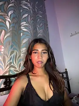 STRIP GLOW online show from 03/18/26, 06:22