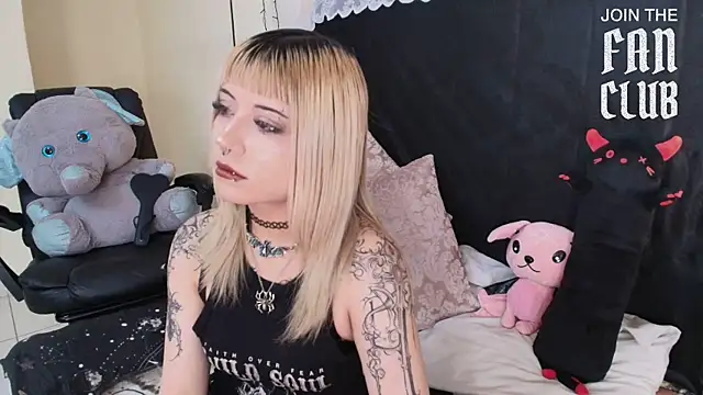 IvyBelle  online show from 07/11/26, 11:24