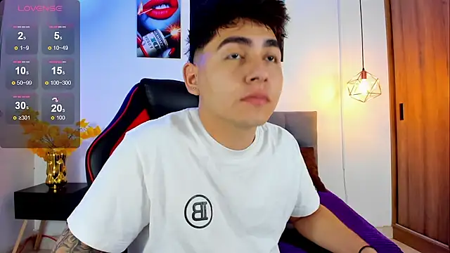 Nicolas James Sc online show from 09/16/25, 01:56