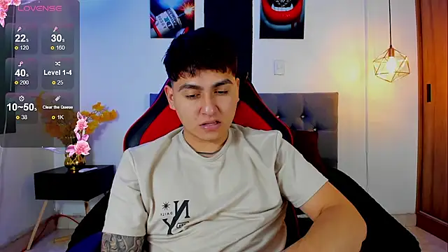 Nicolas James Sc online show from 11/18/25, 03:05