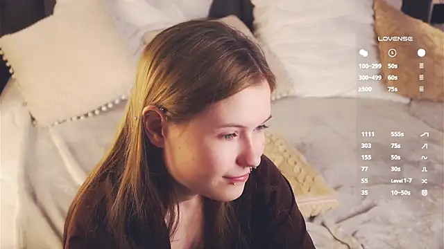 LynHillaire online show from 04/19/26, 06:10